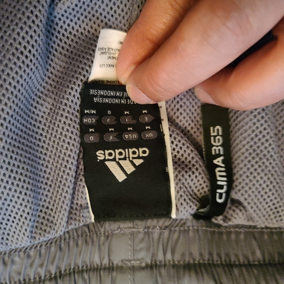 Men's Adidas climaproof Track pants medium. Zipper bottoms Grey and blue. - Picture 3 of 9